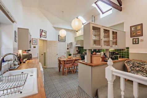 8550850-interior07-800.jpg