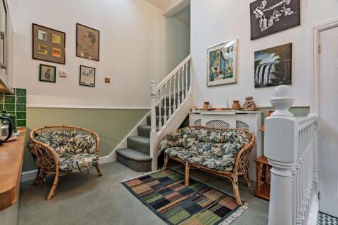 8550850-interior06-800.jpg