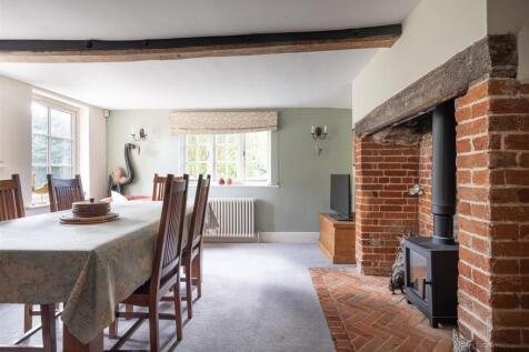 Below Star Cottage-19 v2.jpg