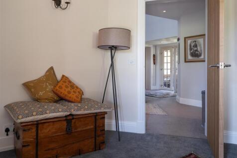 Below Star Cottage-14.jpg