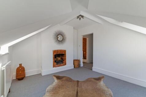 94420_Flat-3-Highmount-Shady (7).jpg