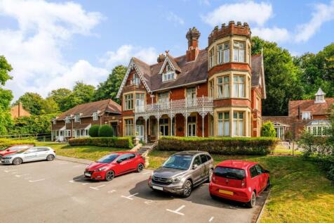 93724_7 Hughendon Manor (2).jpg
