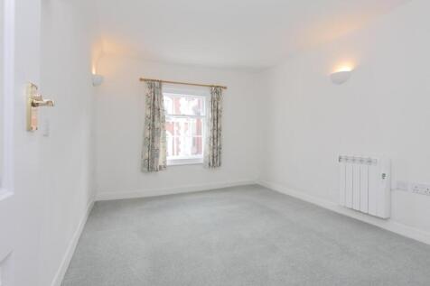 49d castle street ph12.JPG
