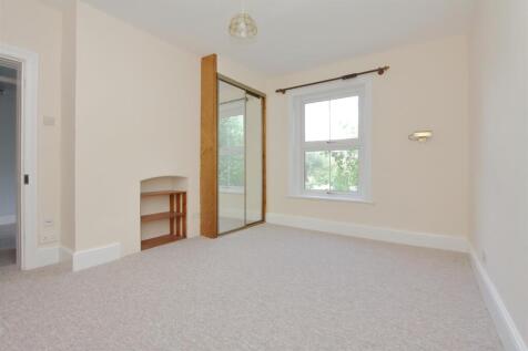 forest end cottage PH23.JPG