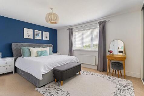 95135_24 Norman Drive Old Sarum (16).jpg