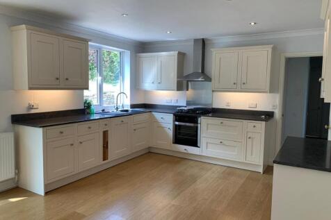Lantens Kitchen.jpg