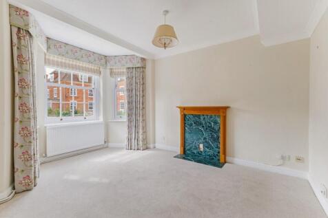 97268_161-The-Close-Salisbury (12).jpg