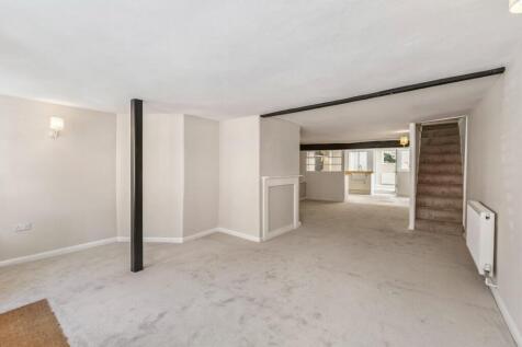97693_81 Castle Street(5).jpg