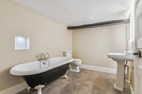 97693_81 Castle Street(21).jpg