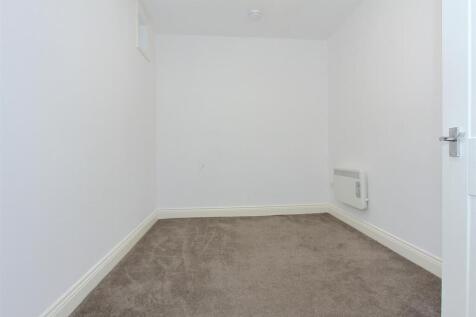 62a Queens Road (1).jpg