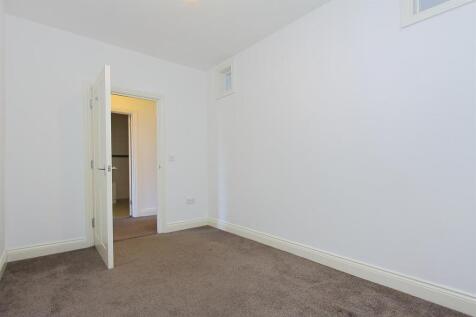 62a Queens Road (2).jpg