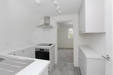Flat 3, 2 Minster Street (14).JPG