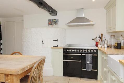 milestone cottage PH2499.JPG