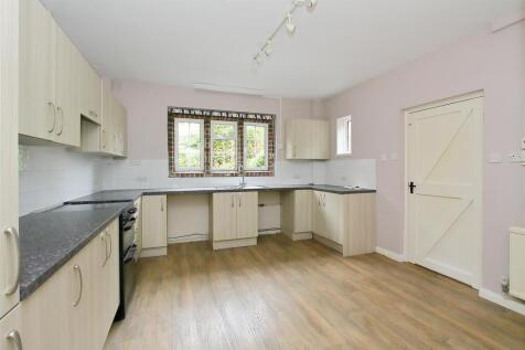 Little Bower (19).JPG