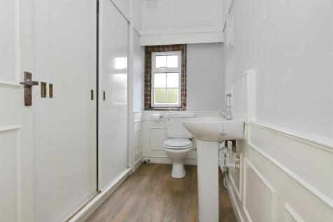 Little Bower (11).JPG