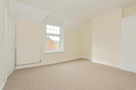 vicarage dewlands way PH21 copy.jpg