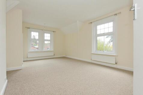 vicarage dewlands way PH23 copy.jpg