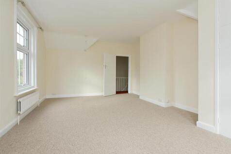 vicarage dewlands way PH25.JPG