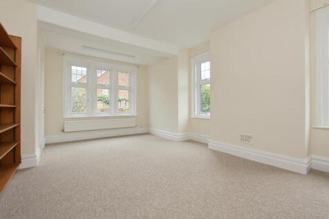 vicarage dewlands way PH33.JPG