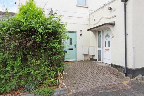 77 Estcourt Road PH21 (7).jpg