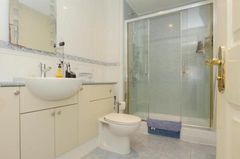 22 st edmunds gate ph15.JPG