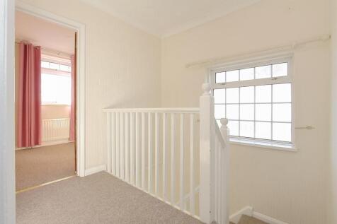 18 Hillside (23).JPG