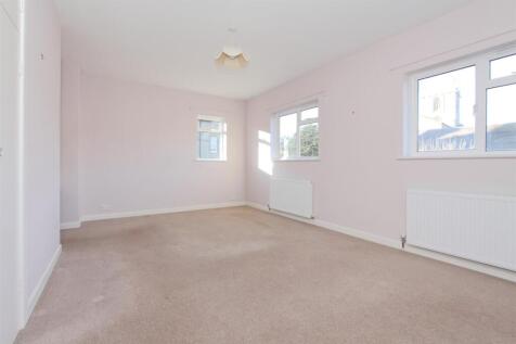 the rectory gilingham ph12.JPG