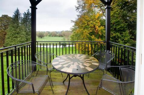 4 HAZELMERE HOUSE - PHOTO E.jpg