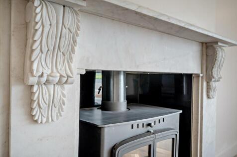 8590830-interior12-800.jpg