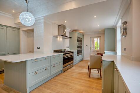 8590830-interior19-800.jpg