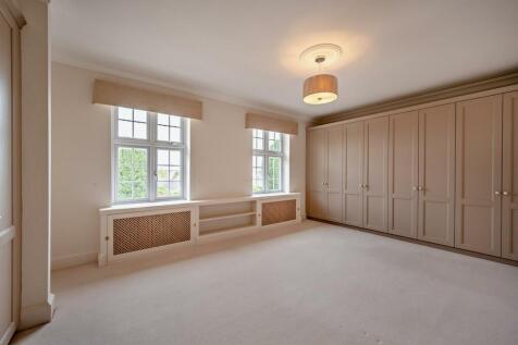 8590830-interior43-800.jpg