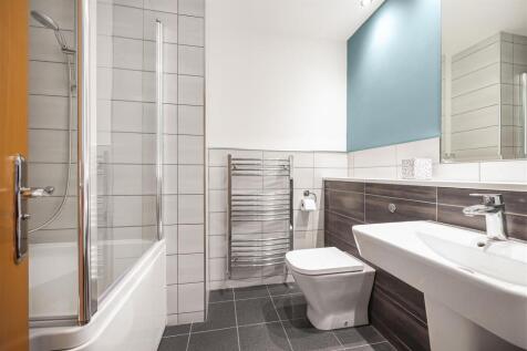 Ensuite.jpg