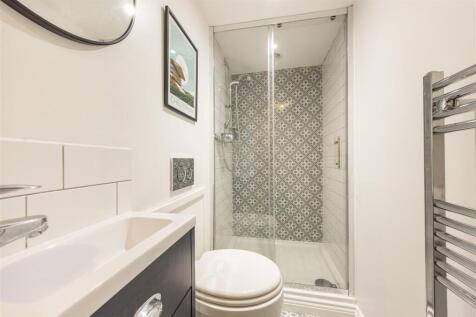 Lower Ground Shower Room