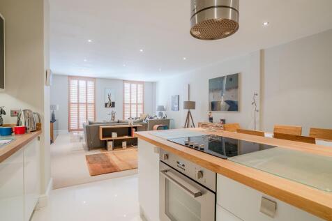 Flat 6 Regal House-8.jpg
