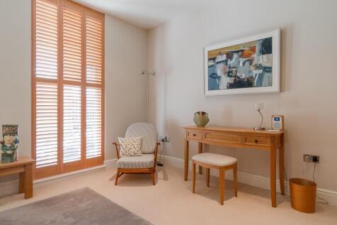 Flat 6 Regal House-5.jpg
