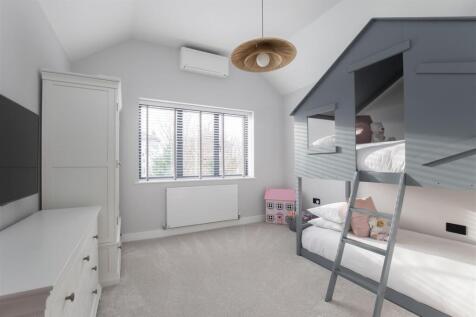 4 Walnut Close-30.jpg