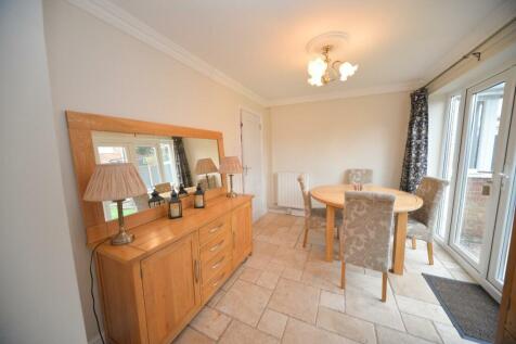 Dining Room.jpg