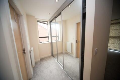 dressing area.jpg