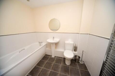 Bathroom.jpg