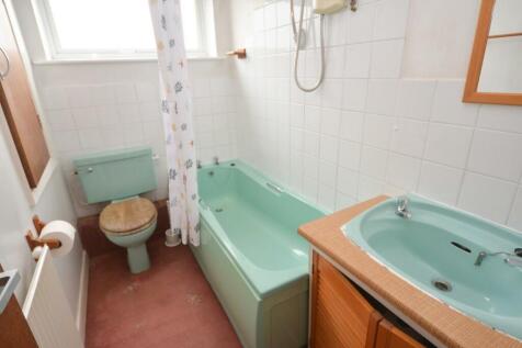 &#96;BATHROOM.jpg