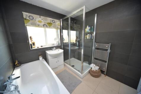 Bathroom .jpg