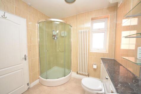Ground Floor Shower.jpg