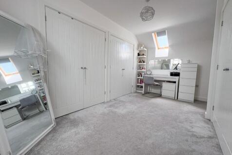 Dressing Area Principle suite.jpg