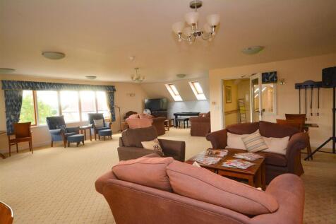 resident Lounge.jpg
