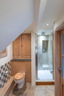 Shower room.jpg