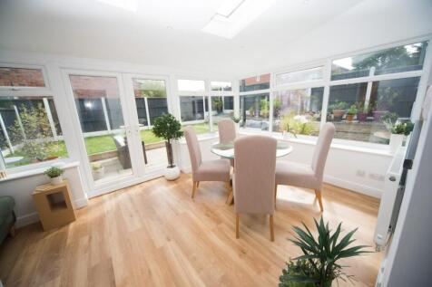 Garden Room .jpg
