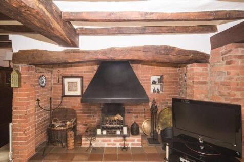Fireplace.jpg