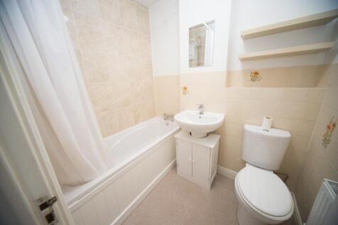 Bathroom.jpg