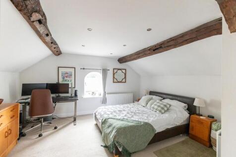 2nd Floor Guest Bedroom .JPG