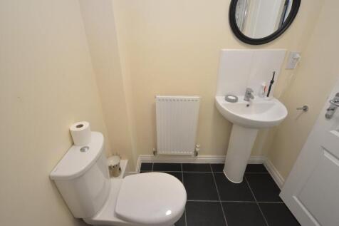 2nd Floor Bath 2.jpg